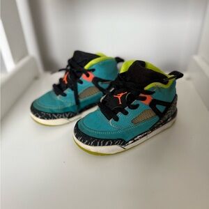Jordan Kids' Teal and Black Sneakers